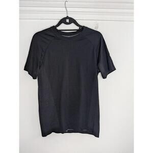 Fabletics Shirt Mens M Black Mesh Raglan Athletic Lightweight Running Tee